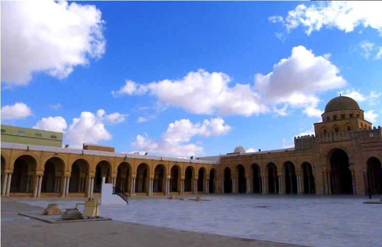 奥格巴清真寺