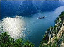 长江三峡、白帝城、九畹溪峡谷观光四天高铁游